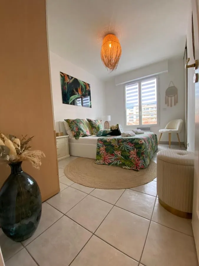 Apartamento L'Exotique Menton Francia